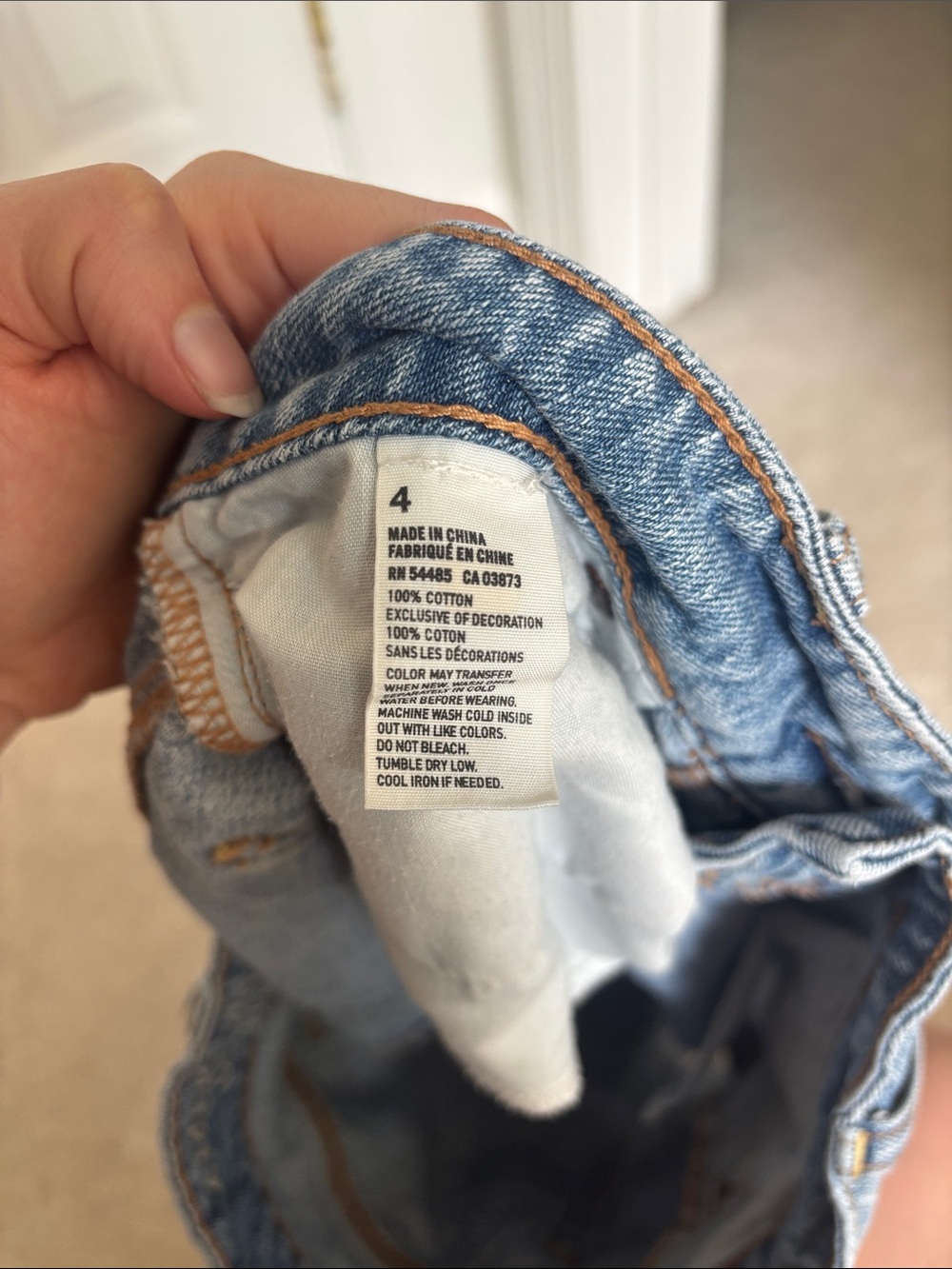 American Eagle Outfitters Light Wash Distressed Jean Shorts - Picture 2 of 7